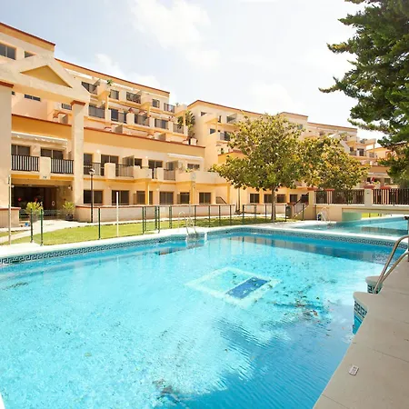 Apartment Pretty With Balcony Marbella