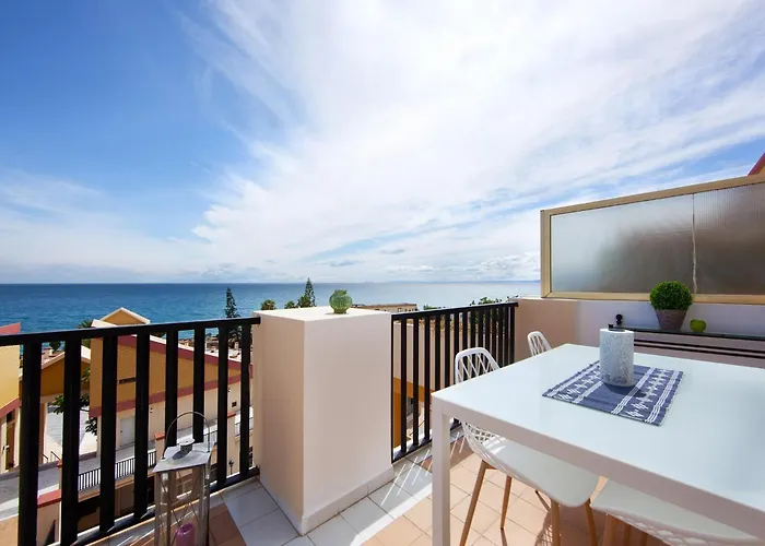 Appartement In Steps From Sandy