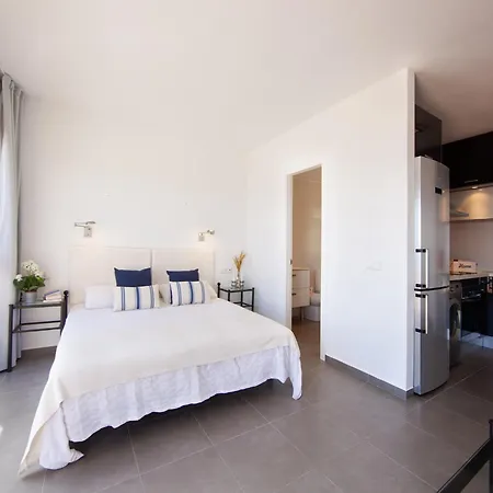 Apartamento In Steps From Sandy